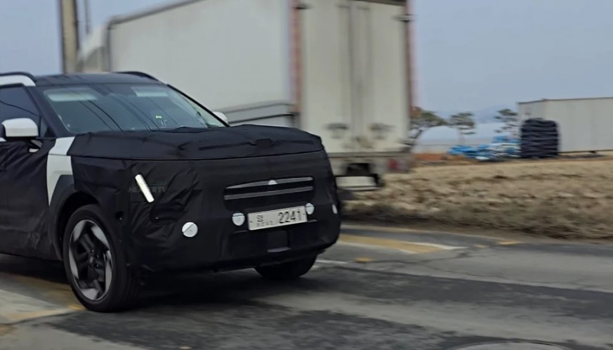 Hyundai Tucson 2027 phiên bản tiền sản xuất lộ diện, lột xác thiết kế theo hướng SUV truyền thống