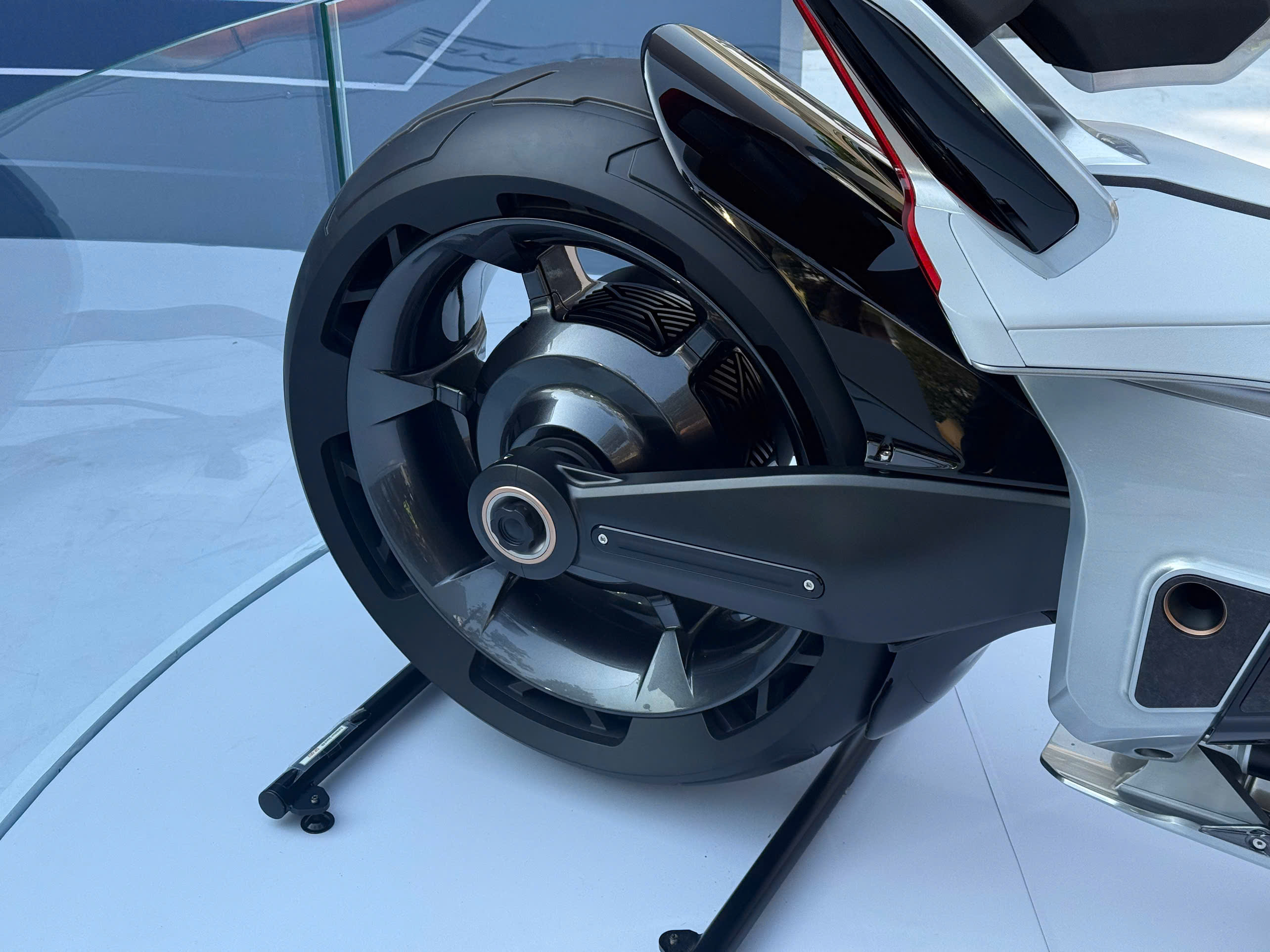 Honda EV Outlier Concept 0944668_036cacb57782da8e329b6629a754ff4e.jpg Honda EV Outlier Concept 0944668_036cacb57782da8e329b6629a754ff4e.jpg
