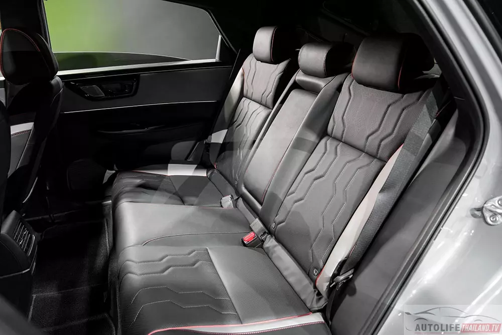 Honda e:N2 chính thức được bán ở Đông Nam Á, kích thước lớn hơn CR-V, giá từ 1,17 tỷ đồng - Ảnh 9. Honda e:N2 chính thức được bán ở Đông Nam Á, kích thước lớn hơn CR-V, giá từ 1,17 tỷ đồng - Ảnh 9.