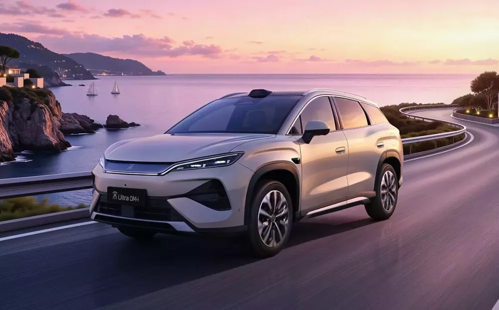 SUV hạng trung BYD Song Ultra DM-i chính thức ra mắt, có thể chạy 1.845 km không nghỉ - Ảnh 1.