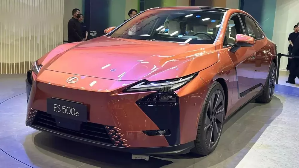 Lexus ES phiên bản thuần điện 500e Lexus ES phiên bản thuần điện 500e