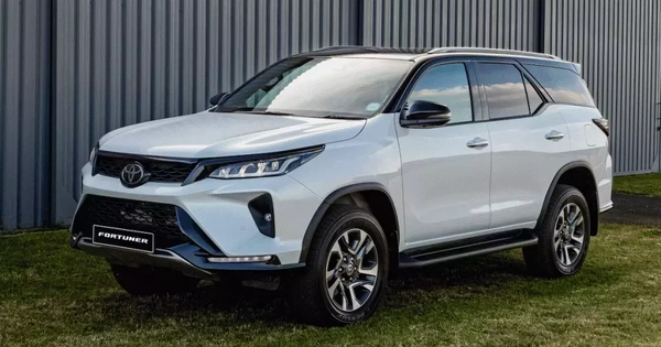 Toyota cắt giảm sản lượng đến 83.000 xe, Fortuner và Hilux cũng bị ảnh hưởng