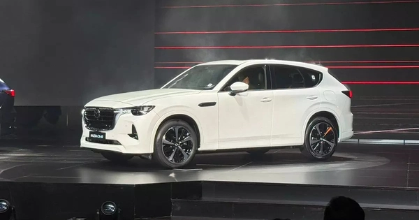 SUV hạng D tiệm cận xe sang Mazda CX-60 chính thức được giới thiệu ở Việt Nam với giá rẻ hơn dự kiến