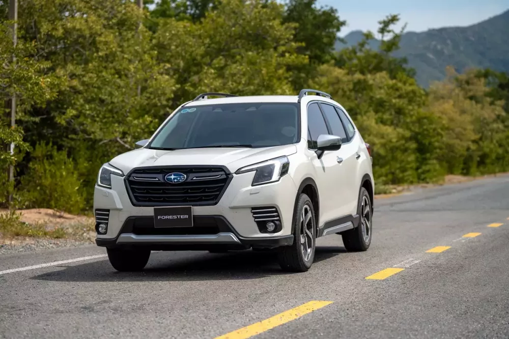 Giá ưu đãi của Subaru Forester giảm thêm một nấc, chỉ còn 839 triệu đồng trong tháng 6/2026 - Ảnh 1.