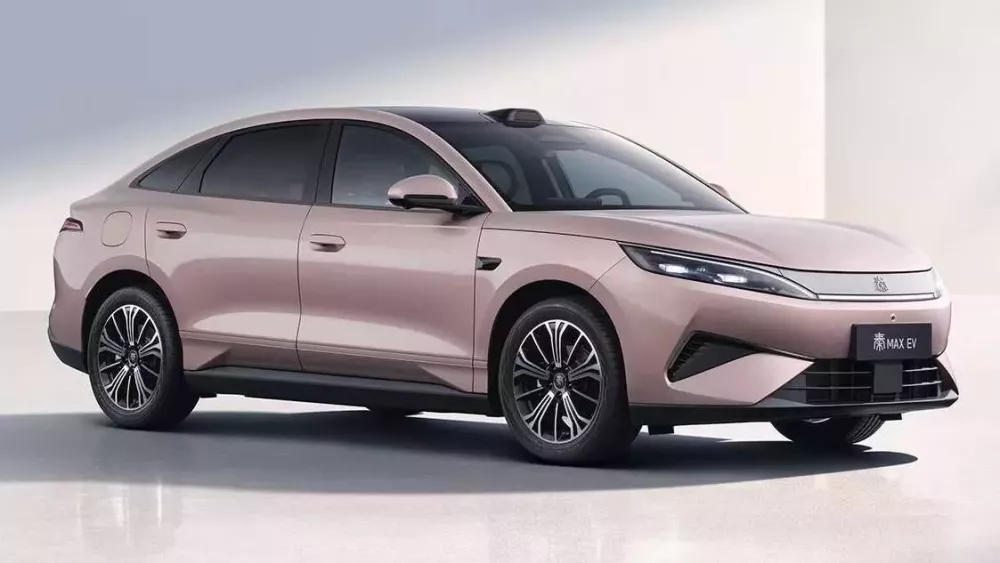 BYD Qin Max lộ diện