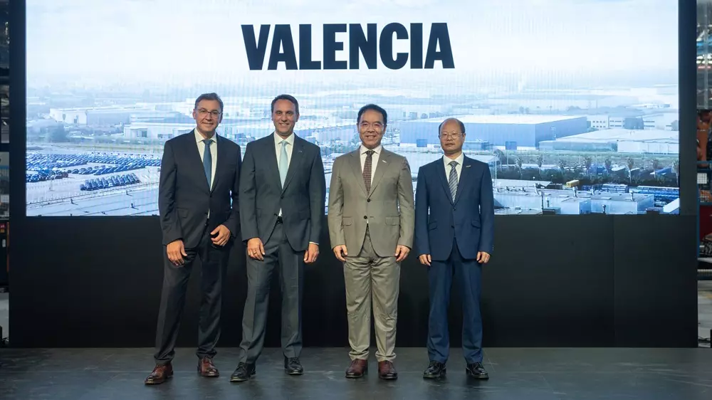 Ford và Geely thành lập liên doanh tại nhà máy ở Valencia, Tây Ban Nha
