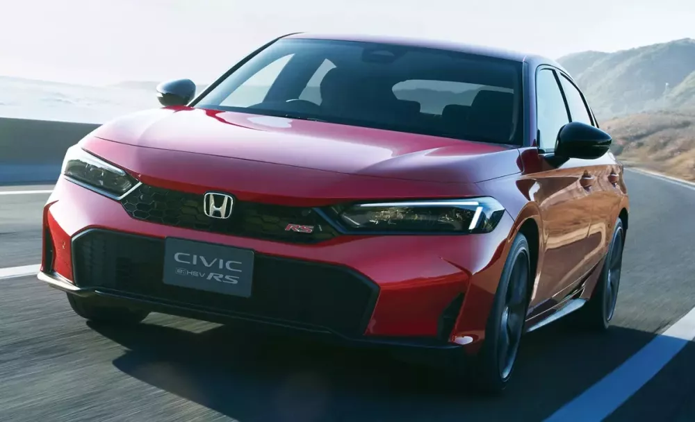 Honda Civic e:HEV 2026 vẫn dùng động cơ hybrid như cũ