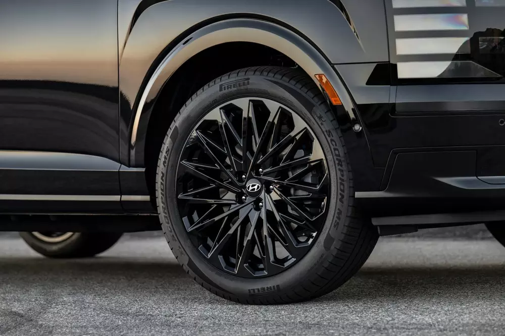 SUV cỡ lớn Hyundai Palisade được bổ sung phiên bản đầu bảng mới với thiết kế mạnh mẽ hơn - Ảnh 4.