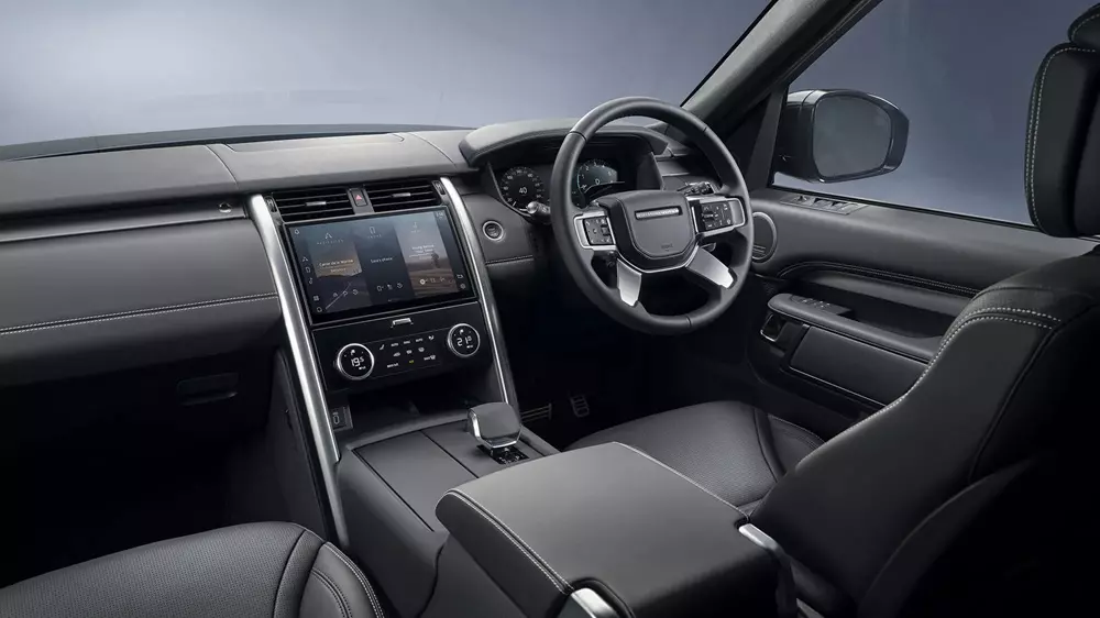 Khoang lái của Land Rover Discovery Landmark 2027