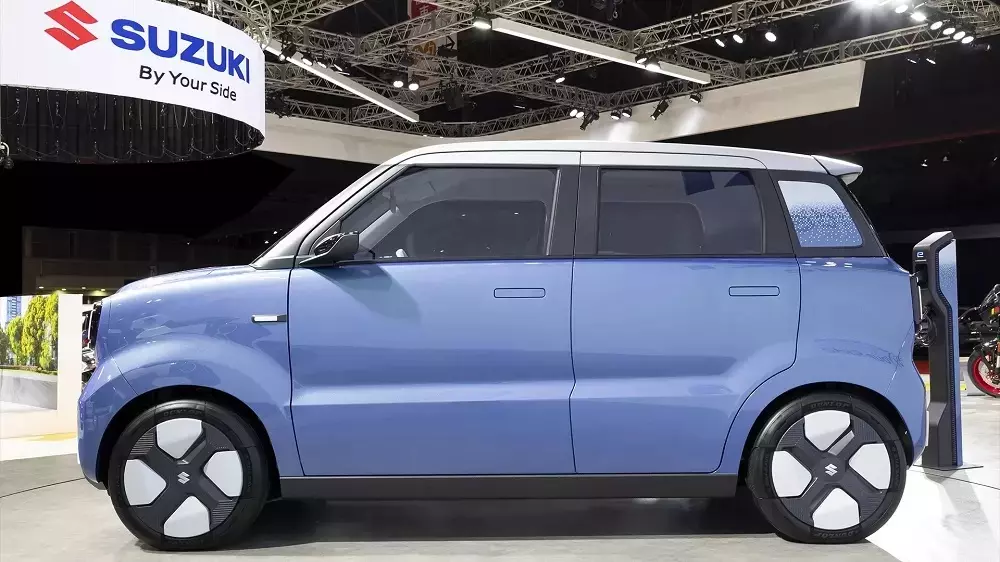 suzuki-vision-e-sky-concept-9-f4ff Mẫu xe điện mới của Suzuki sẽ có kích thước nhỏ hơn Swift
