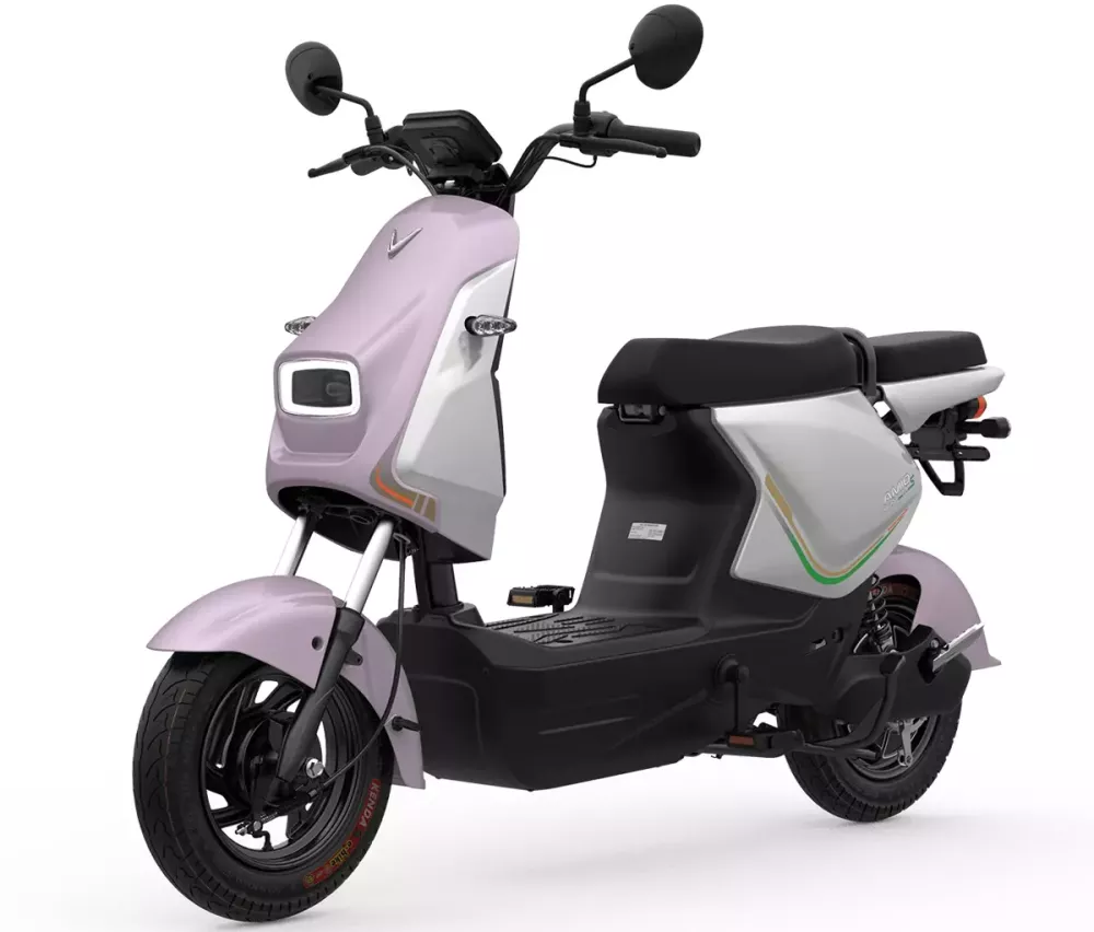 VinFast Amio S2 có thể chạy tối đa 65 km sau mỗi lần sạc