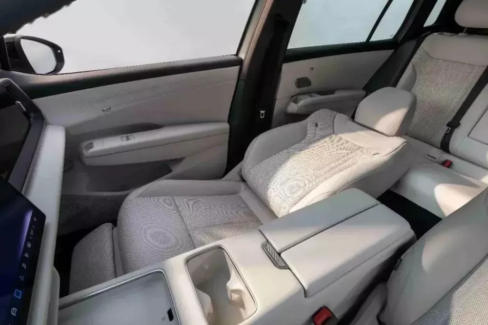 Ghế của Volkswagen ID. Aura T6 có thể ngả phẳng về phía sau