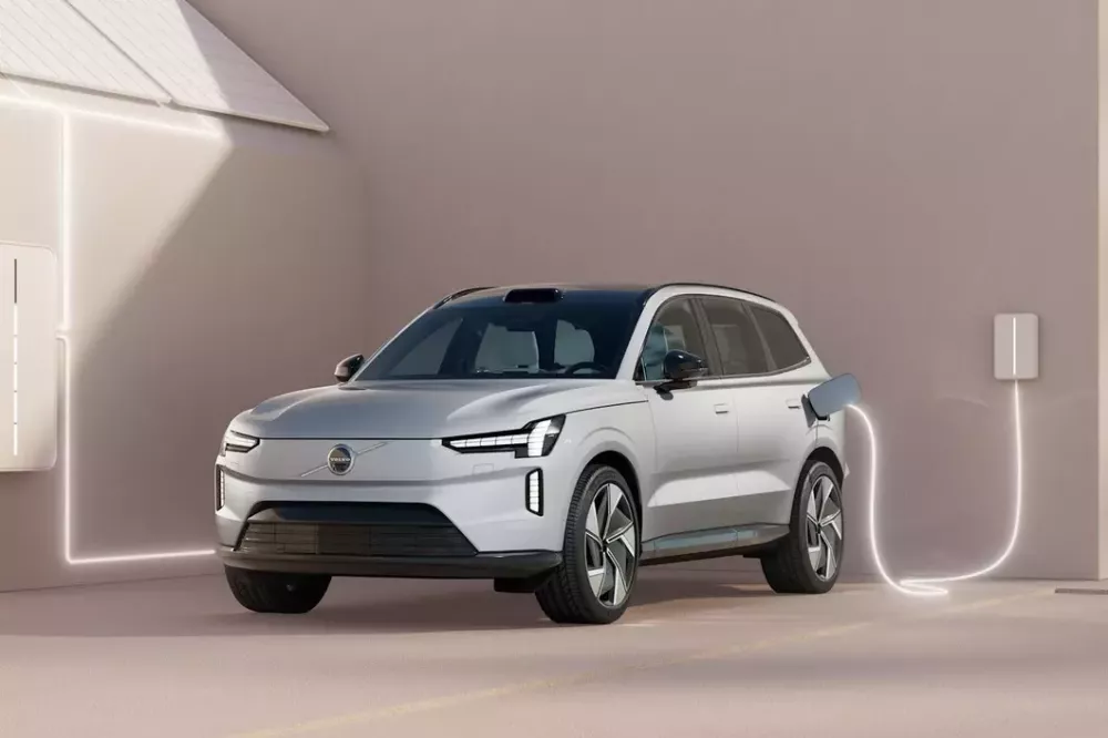 Volvo EX90 là phiên bản thuần điện của XC90