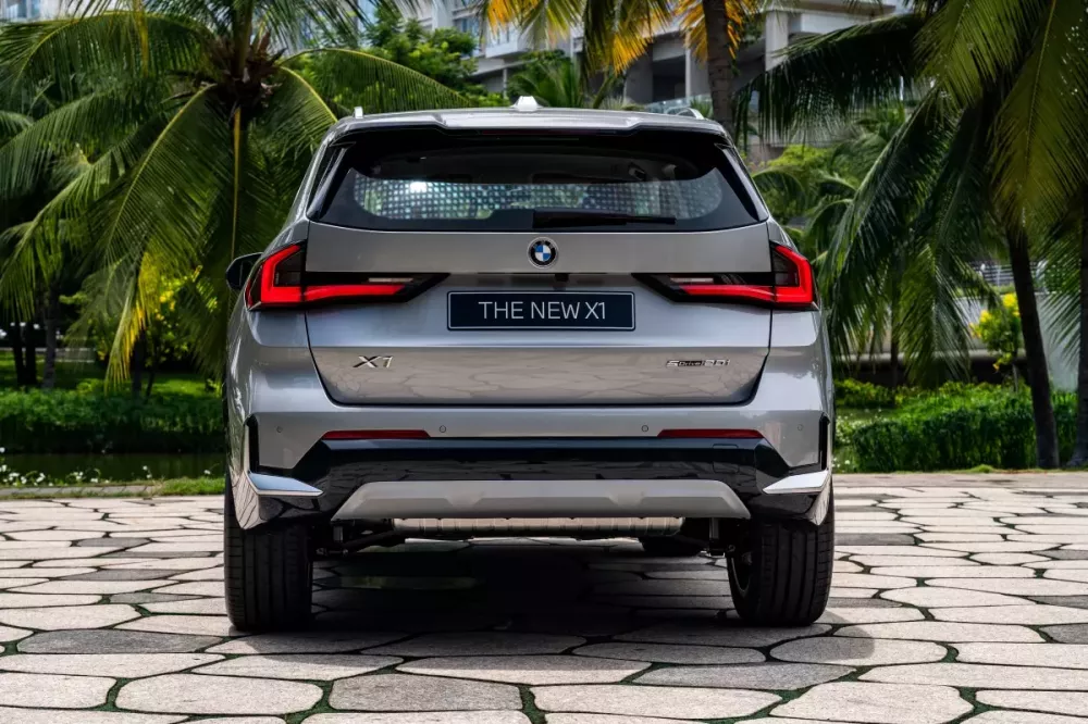 BMW X1 2026 ra mắt Việt Nam: Giá từ 1,668 tỷ đồng, cạnh tranh Mercedes-Benz GLA và Audi Q3- Ảnh 4.