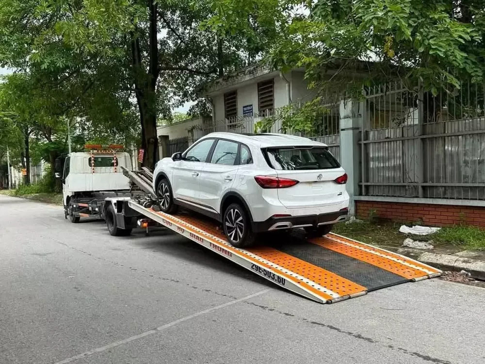 mg-zs-140e-2 MG ZS đời cũ giảm giá hơn 100 triệu đồng tại đại lý để xả hàng trước ngày thế hệ mới ra mắt - Ảnh 2.