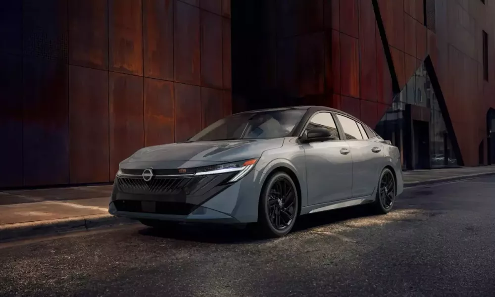 Nissan Sentra 2027 trình làng, thêm hộp số CVT cải tiến, đối đầu Honda Civic và Mazda3 - Ảnh 2.