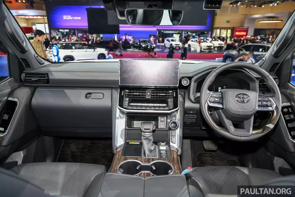 Toyota Land Cruiser Hybrid 2026 tiếp tục ra mắt Đông Nam Á trước ngày về Việt Nam - Ảnh 8.