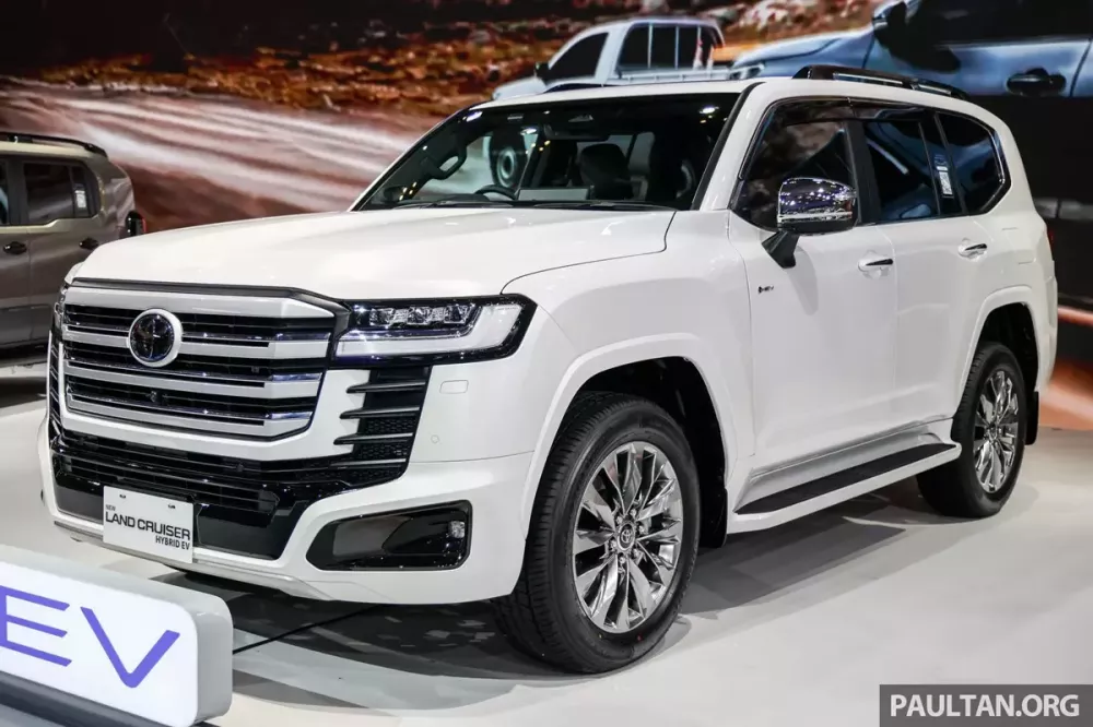 Toyota Land Cruiser Hybrid 2026 tiếp tục ra mắt Đông Nam Á trước ngày về Việt Nam - Ảnh 1.