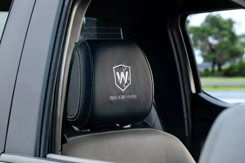 Ghế của Volkswagen Amarok W600 thêu logo Walkinshaw