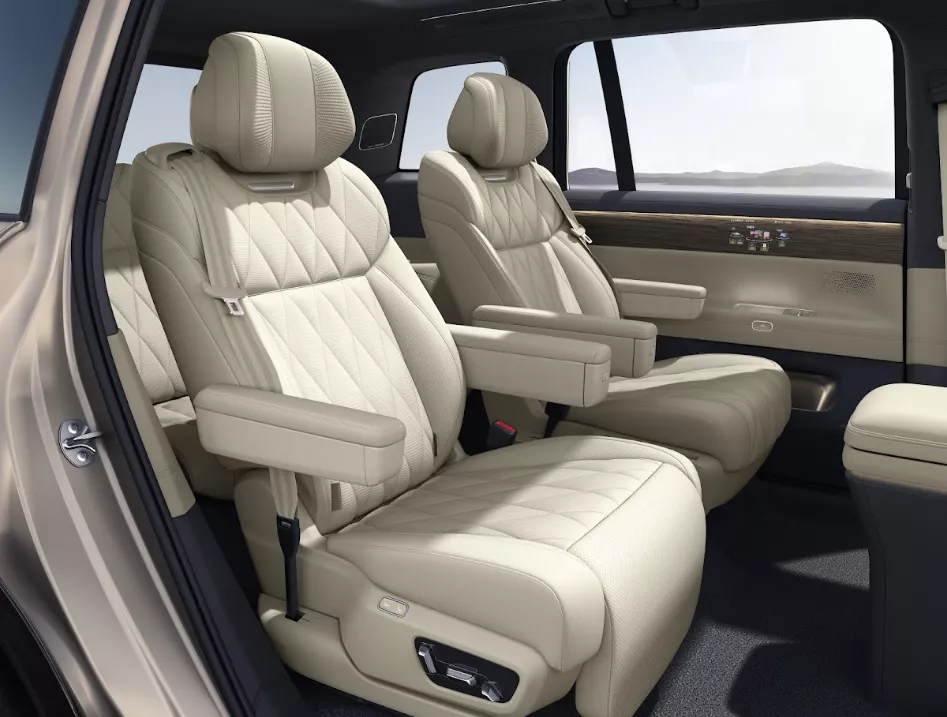 volkswagen-id-era-9x-5-da82 Đại lý Volkswagen Việt Nam chính thức nhận cọc cho SUV cỡ lớn ID. Era 9X mới, giá dự kiến dưới 3 tỷ đồng - Ảnh 9.
