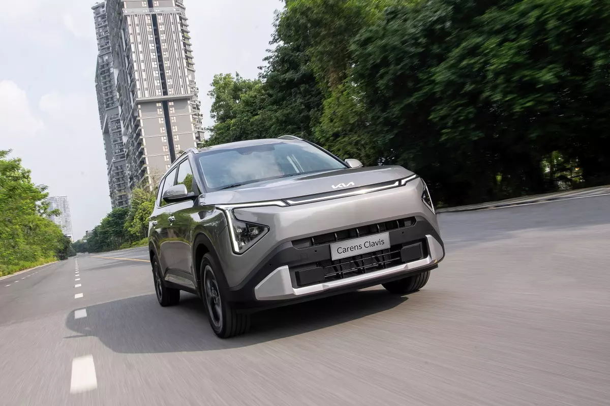 Kia Carens Clavis tại Việt Nam: MPV 7 chỗ mang dáng SUV, thêm ADAS, giá từ 639 triệu đồng - Ảnh 9.