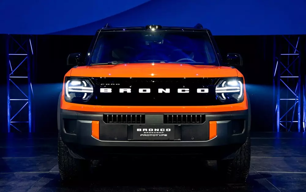 Ford Bronco Basecamp là mẫu xe hướng đến nhóm khách hàng yêu thích các hoạt động ngoài trời