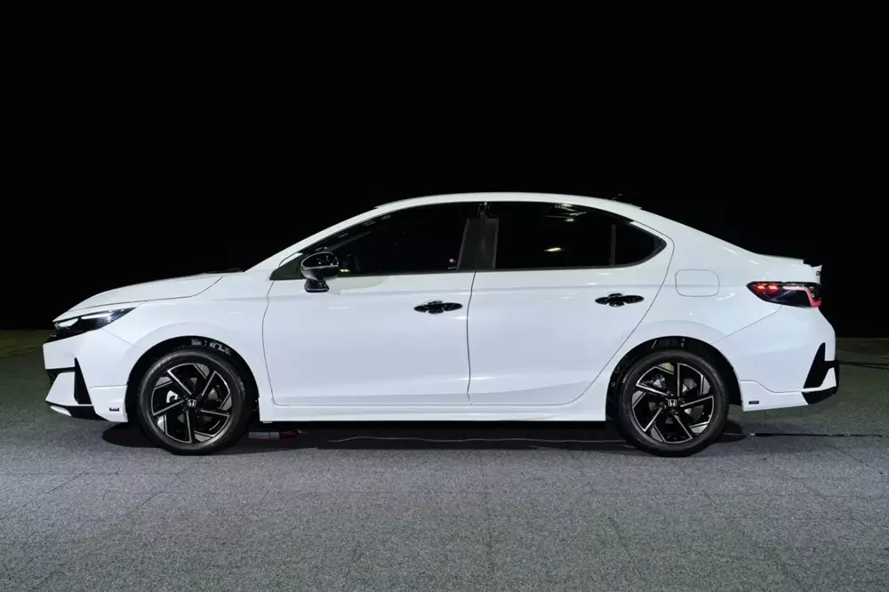 Honda City 2026 tiếp tục ra mắt Đông Nam Á với diện mạo mới và trang bị nâng cấp, chờ ngày về Việt Nam - Ảnh 2.