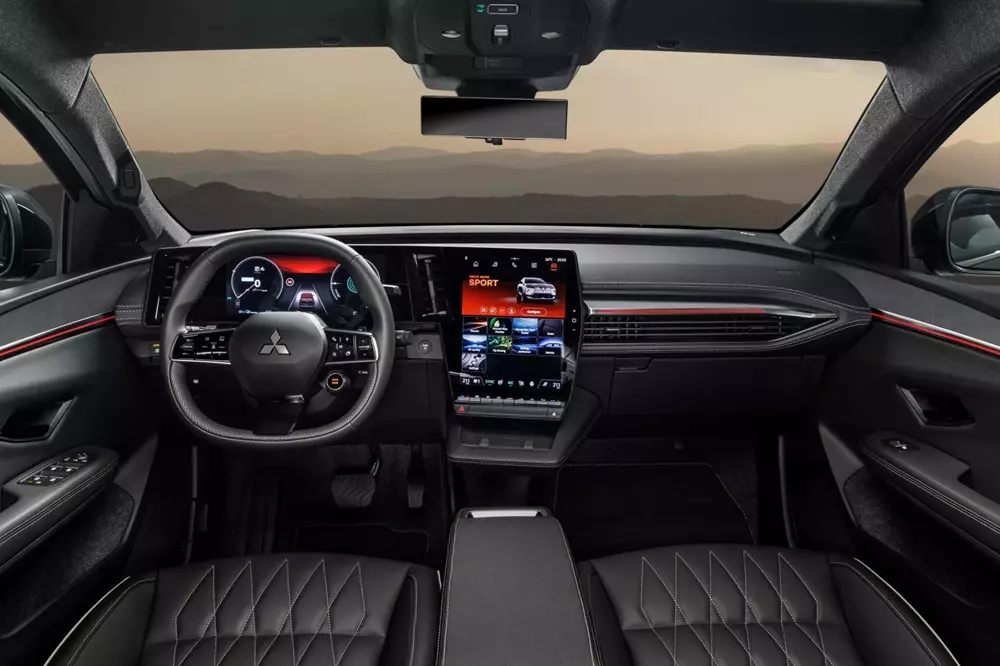 Mitsubishi Eclipse Cross EV mới bán được 1 năm đã giảm giá bán, thêm bản mới - Ảnh 4.