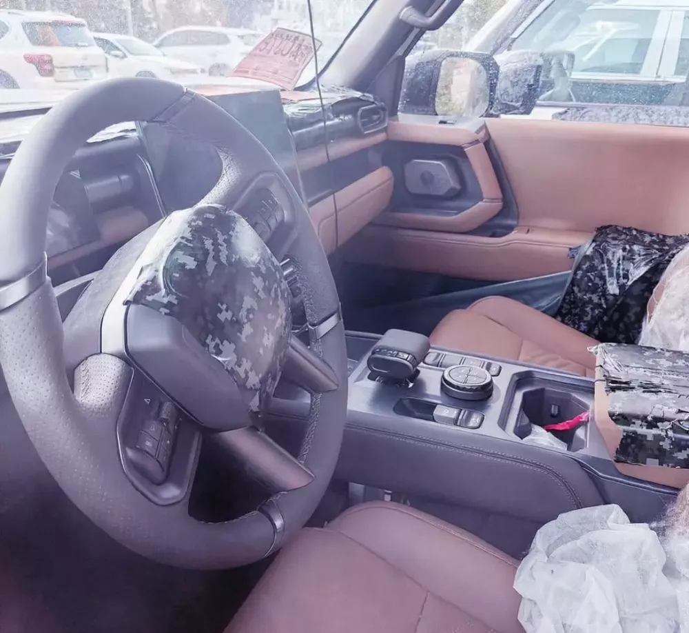 Nissan Terrano bắt gặp trên đường phố, sẽ bán tại Đông Nam Á như đối thủ của Toyota Fortuner - Ảnh 5.