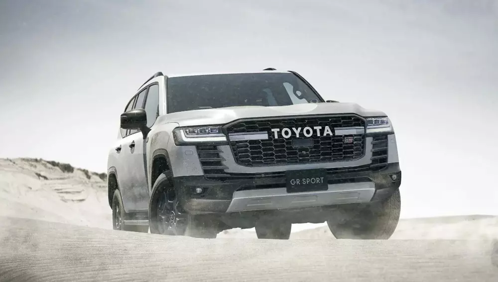 Toyota Land Cruiser 300 Series 2027 từ bỏ động cơ xăng, bổ sung bộ bodykit Modellista bắt mắt - Ảnh 6.