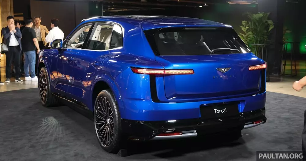Bentley Torcal có 2 phiên bản với sức mạnh khác biệt