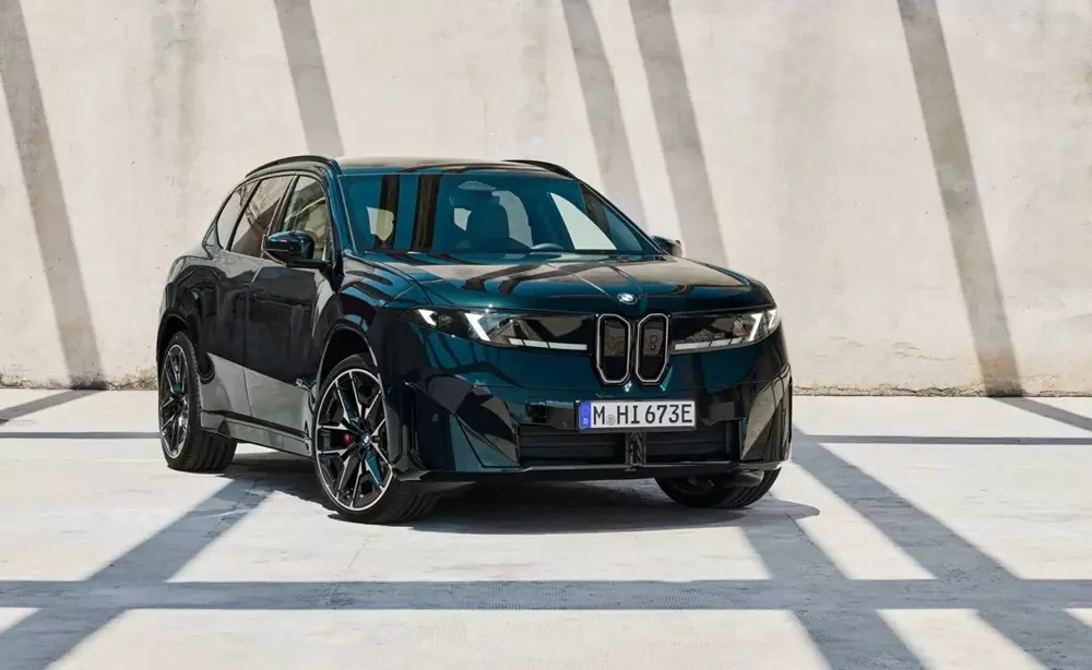 SUV điện bán chạy BMW iX3 được bổ sung bản M60 xDrive với sức mạnh đáng nể - Ảnh 1.