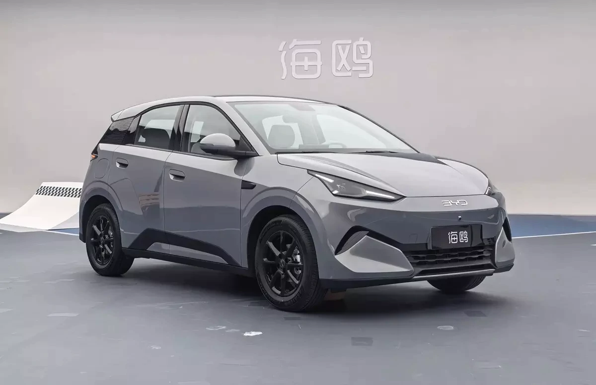 BYD Seagull thế hệ mới lộ nội thất với ghế lái massage và màn hình cỡ lớn
