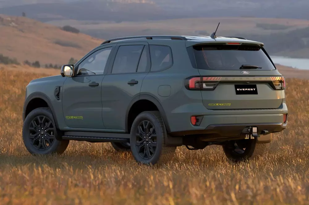 Ford Everest 2027 có thêm phiên bản Wolftrak mới, thay thế Wildtrak - Ảnh 2.