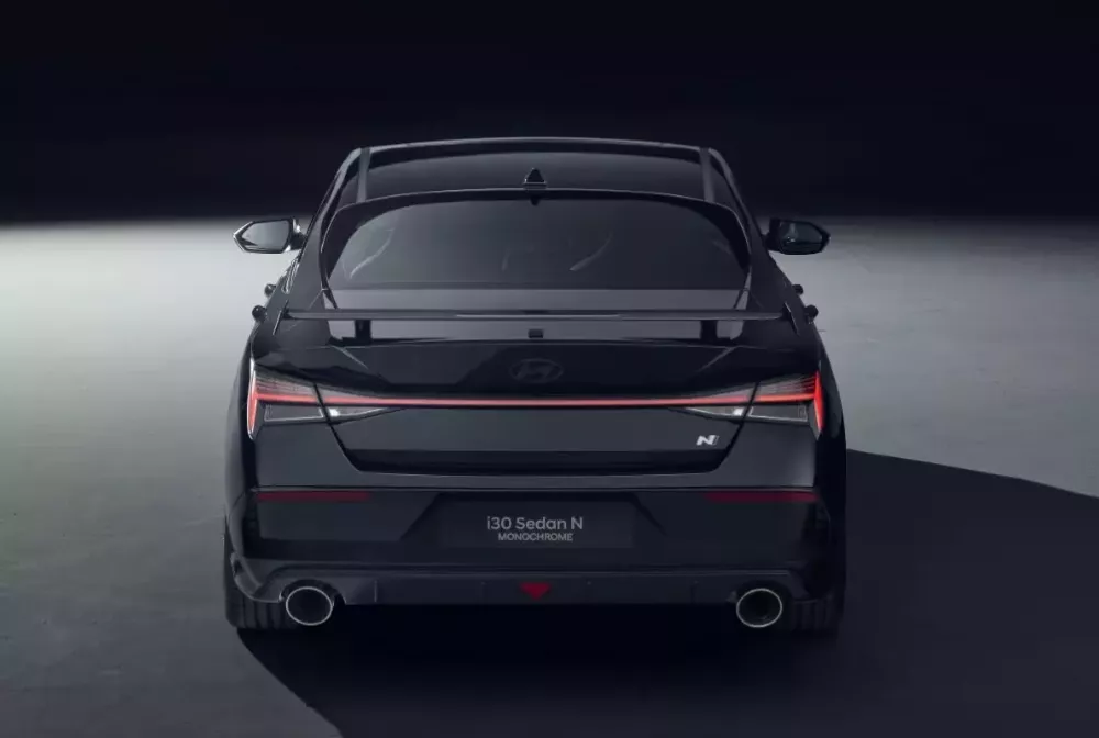 Hyundai Elantra N Monochrome trình làng, dành cho những người thích cầm lái nhưng ghét sự nổi bật - Ảnh 6.