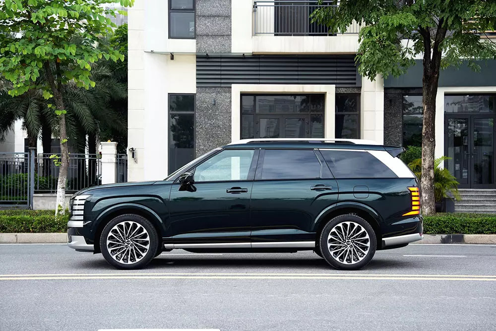 Hyundai Palisade Hybrid chính thức được bán tại Việt Nam với thiết kế và động cơ mới, giá từ 1,499 tỷ đồng - Ảnh 4.