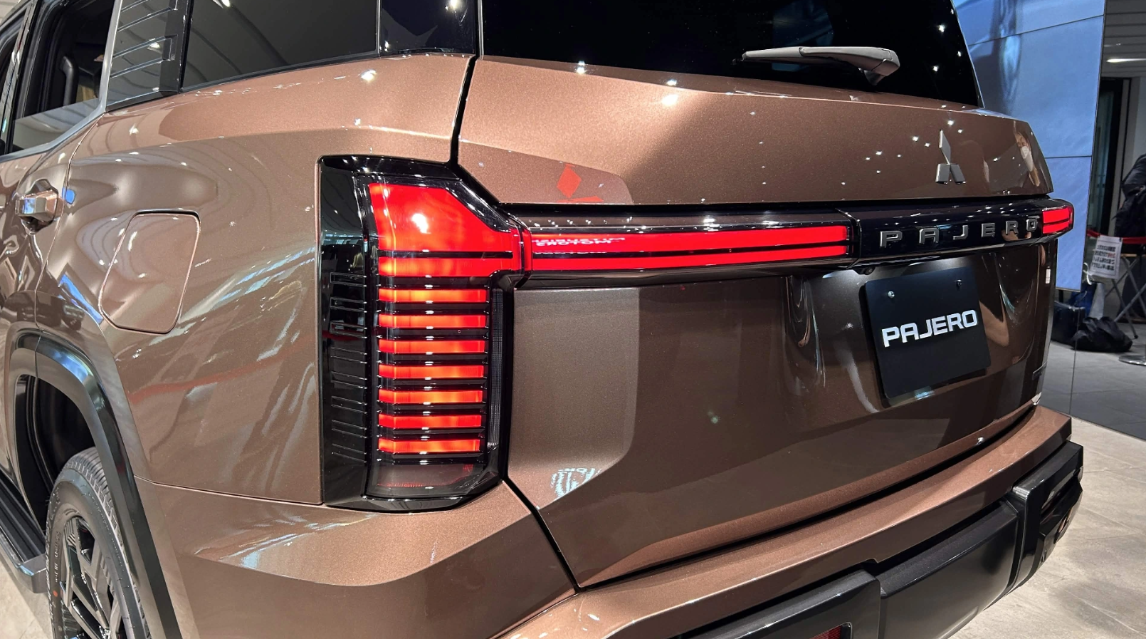 Mitsubishi Pajero (8).png