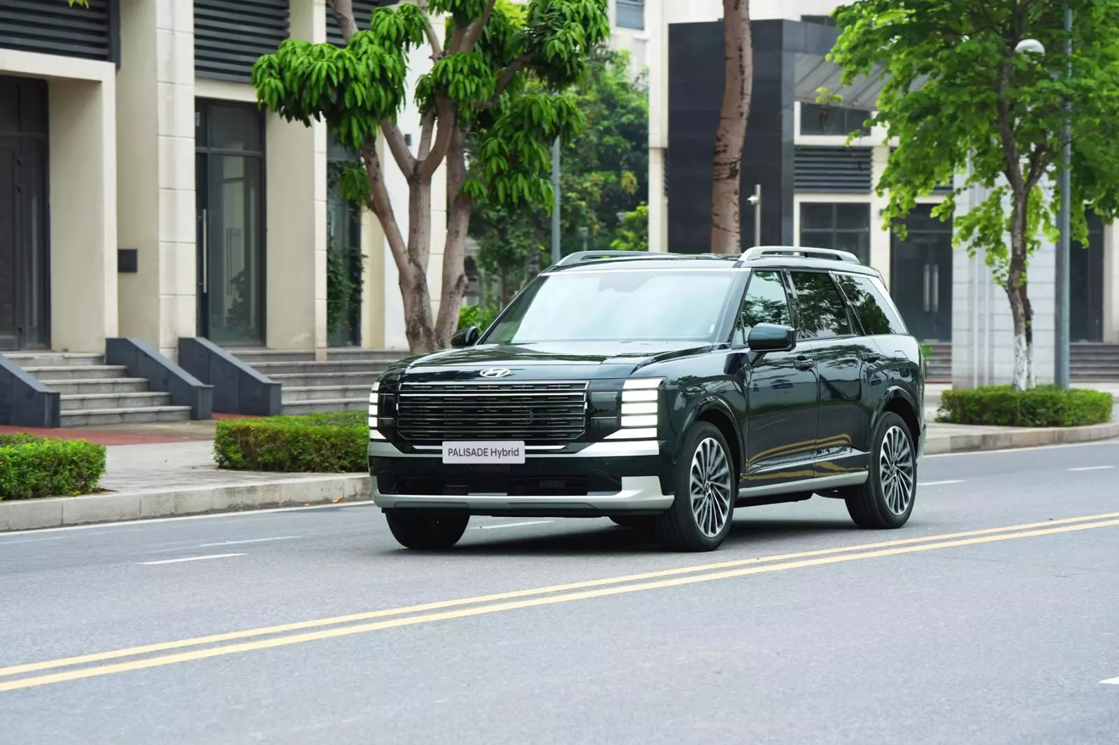 Hyundai Palisade Hybrid chốt giá tại Việt Nam, từ 1,499 tỷ đồng - Ảnh 1.